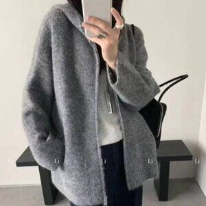 Loro Piana Cardigan